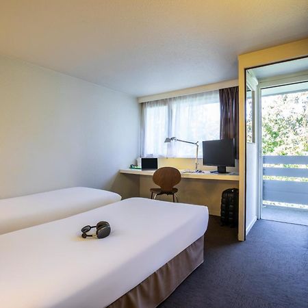 Campanile Melun Sud - Dammarie Les Lys Hotel Екстериор снимка